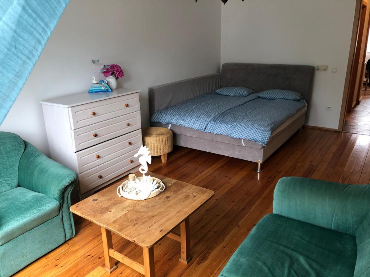 Capri Apartman エゲル エクステリア 写真